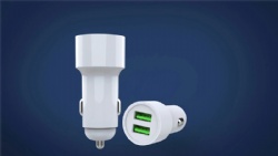 Dual A 12W 2.4A car charger